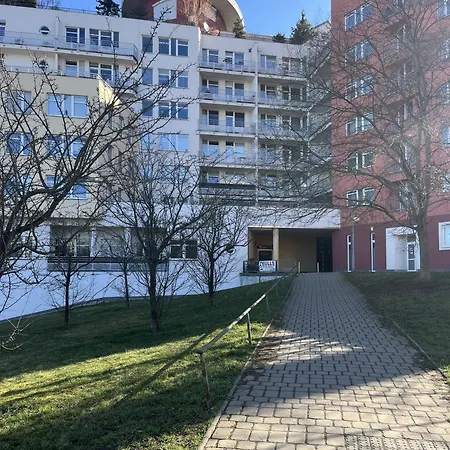 شقة 5 Barrandov- Daniela براغ